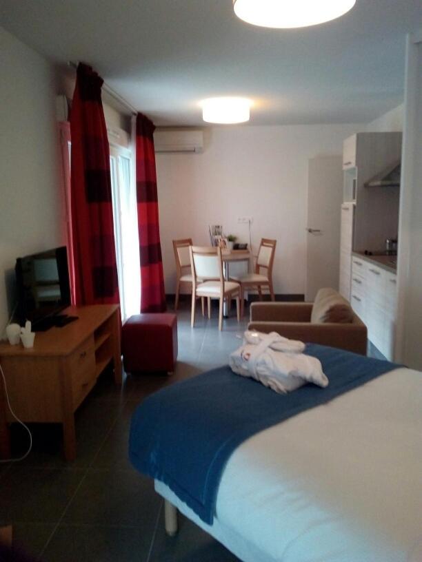 Domitys Le Ruban D'Azur Aparthotel Sete Exterior photo